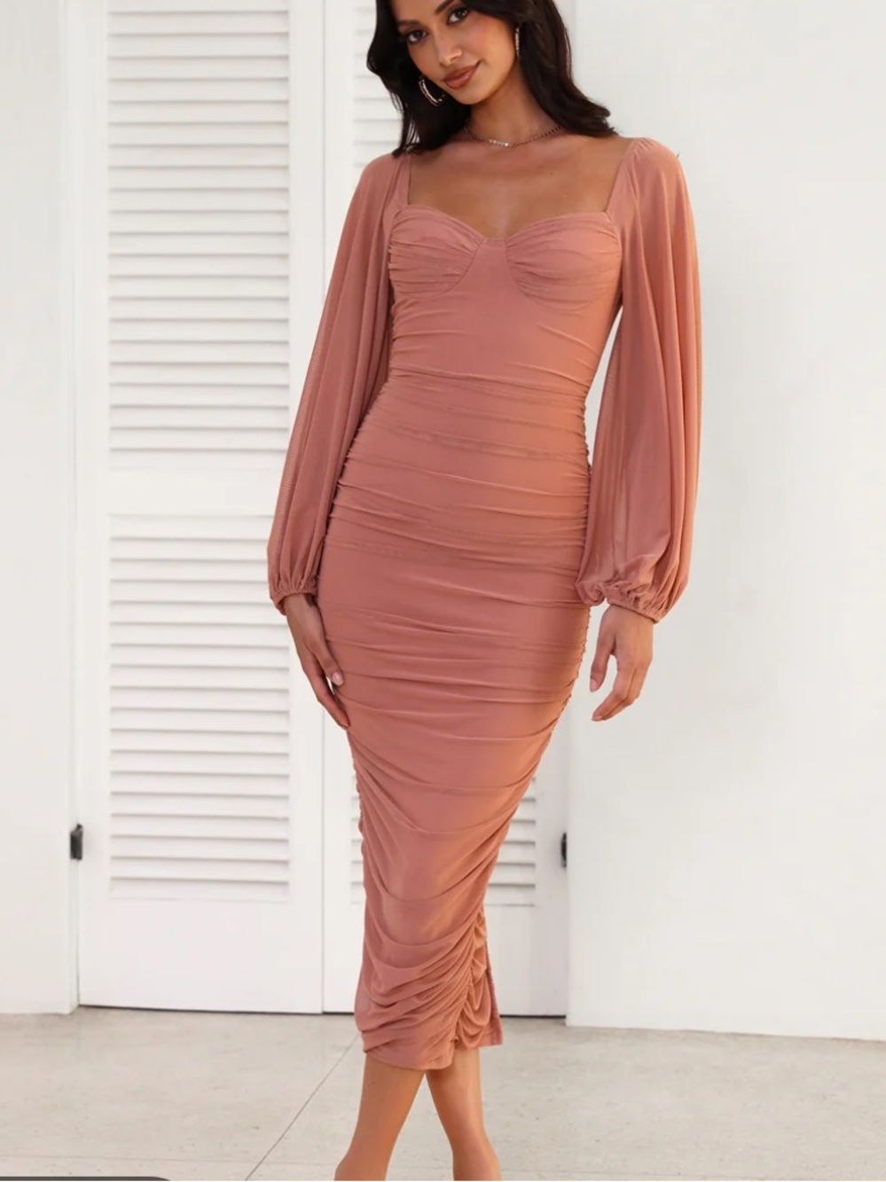 HELLO MOLLY MOVE TO THE MUSIC LONG SLEEVE MESH MIDI DRESS size M